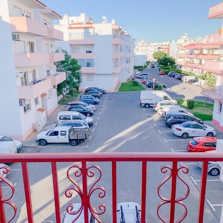 Apartamento T2 Carvoeiro-Lagoa Precos Acessiveis المظهر الخارجي الصورة