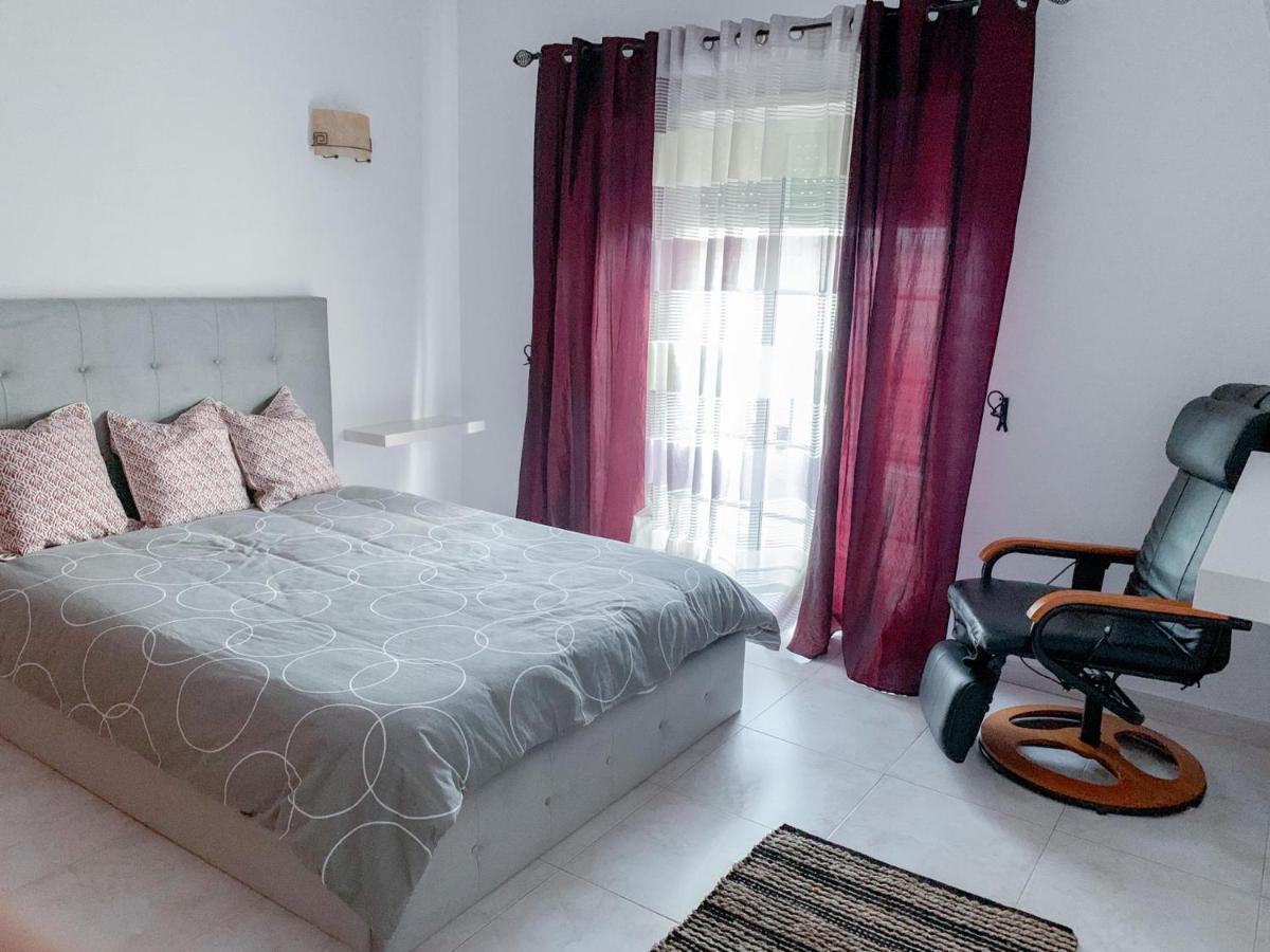 Apartamento T2 Carvoeiro-Lagoa Precos Acessiveis المظهر الخارجي الصورة